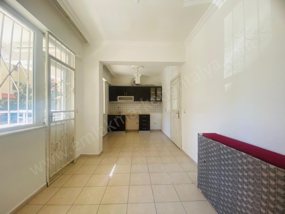 Kızılarık Mah. Muratpaşa Kiralık Daire |  2+1 Oda | 75M2 Aylık 18.000Tl | Yüksek Giriş | Klima | 1 Banyo Resim-4