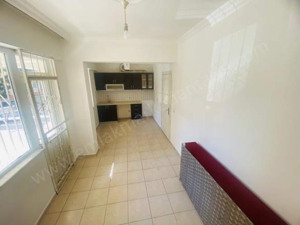 Kızılarık Mah. Muratpaşa Kiralık Daire |  2+1 Oda | 75M2 Aylık 18.000Tl | Yüksek Giriş | Klima | 1 Banyo Resim-5