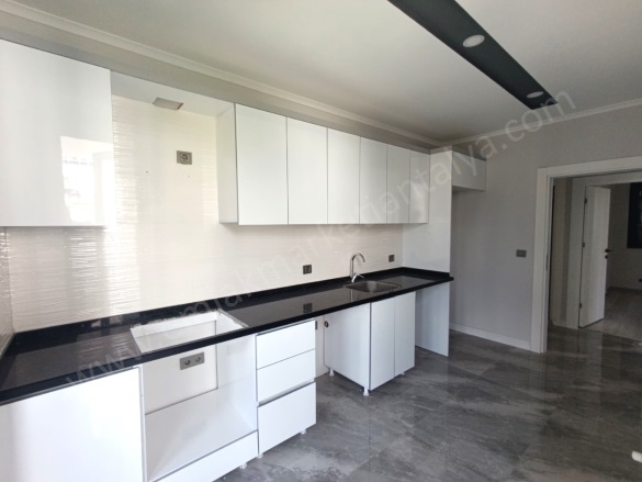 Aktoprak Mah. Kepez Satılık Daire |  2+1 Oda | 95M2 4.250.000Tl  Krediye Uygun  | 1. Kat | Klima | 1 Banyo Resim-2