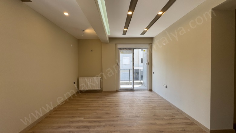 Yenigün Mah. Muratpaşa Satılık Daire |  2+1 Oda | 98M2 6.000.000Tl  Krediye Uygun  | 1. Kat | Doğalgaz(Kombi) | 1 Banyo Resim-4