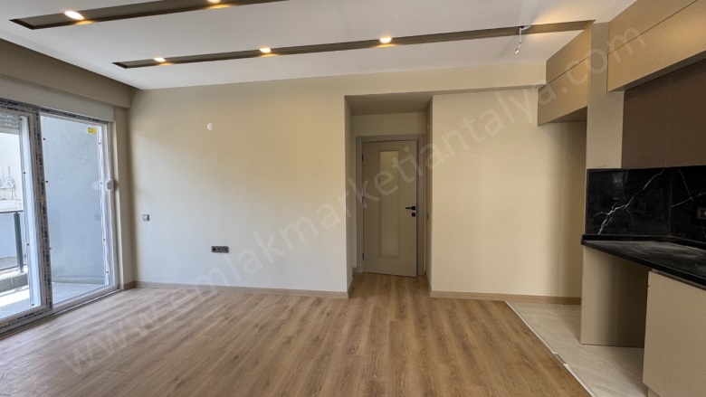 Yenigün Mah. Muratpaşa Satılık Daire |  2+1 Oda | 98M2 6.000.000Tl  Krediye Uygun  | 1. Kat | Doğalgaz(Kombi) | 1 Banyo Resim-5