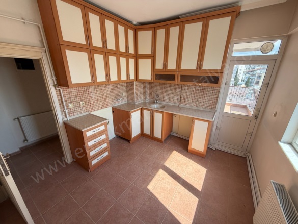 Soğuksu Mah. Muratpaşa Satılık Daire |  3+1 Oda | 140M2 8.200.000Tl  Krediye Uygun  | 6. Kat | Doğalgaz(Kombi) | 1 Banyo Resim-5