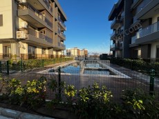 GÖKSUDA YÜZME HAVUZLU OTOPARKLI SİTEDE 1+1 DAİRE