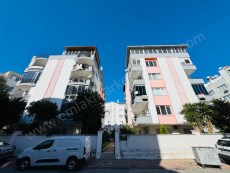 HURMA MAH. MERKEZİ KONUMDA SİTE İÇİ KATTA 3+1