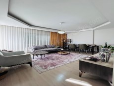 AKKUYUDA ÖNÜ AÇIK ASANSÖRLÜ DOĞALGAZLI GENİŞ DUBLEKS