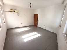 MARKANTALYA KARŞISI , BANKALAR ARKASI OTOPARKLI SATILIK OFİS