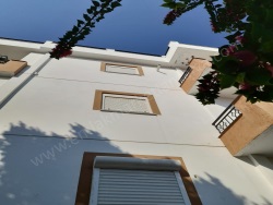 Muratpaşa Ermenek Mah. Satılık Villa 3+2 260 M2 | Villa Ve Müstakil | Doğalgaz(Kombi) | 3 Banyo