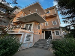 Muratpaşa Güzeloba Mah. Satılık Villa 8+ 400 M2 | Villa | Klima | 4 Banyo