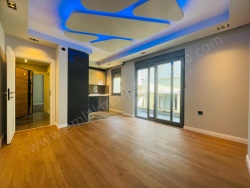 Muratpaşa Etiler Mah. Satılık Çiftlik 1+1 66 M2 | 3. Kat | Doğalgaz(Kombi) | 1 Banyo