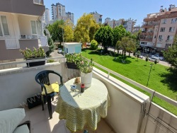 Muratpaşa Yeşilbahçe Mah. Satılık Daire 3+1 165 M2 | 2. Kat | Klima | 1 Banyo