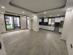 Muratpaşa Deniz Mah. Satılık Daire 2+1 110 M2 | 1. Kat | Klima | 1 Banyo