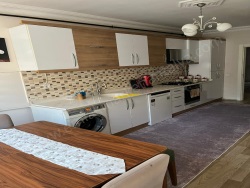 Muratpaşa Konuksever Mah. Satılık Daire 3+1 160 M2 | 1. Kat | Doğalgaz(Kombi) | 2 Banyo