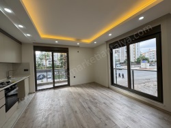 Muratpaşa Yenigün Mah. Kiralık Daire 2+1 90 M2 | 1. Kat | Doğalgaz(Kombi) | 1 Banyo
