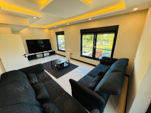 DENİZE ÇOK YAKIN İÇİ FULL YAPILI PARK CEPHELİ 2+1