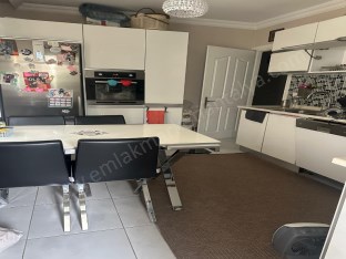 KONUKSEVERDE 3+1 FIRSAT DAİRE 