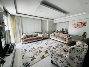 İÇİ FULL YAPILI AYRI MUTFAKLI KOMBİLİ SİTE İÇİ GENİŞ 3+1