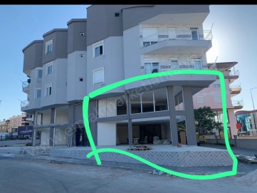 CADDE ÜZERİNDE DEPOLU ASMA KATLI DÜKKAN