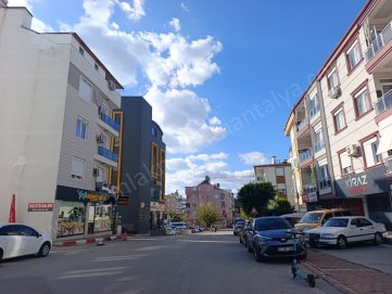 MEVLANA KAVŞAĞINA YAKIN BACALI KİRALIK DÜKKAN