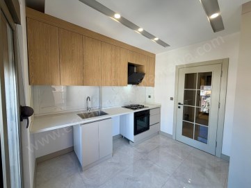 MERKEZİ KONUMDA KULLANIŞLI 4+1 SÜPER LÜKS DUBLEKS DAİRE