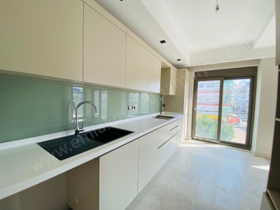 Meydankavağında Köşe Başı Kapalı Otoparklı Ultra Lüks 2+1Ler Satılık Daire Muratpaşa Meydankavağı Mah