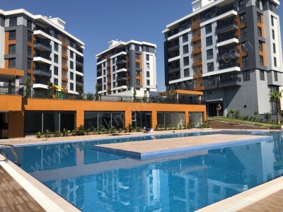 Depreme Dayanıklı Yeni Site Güvenlikli Havuzlu 3+1 Arakat Satılık Daire Kepez Fevzi Çakmak Mah