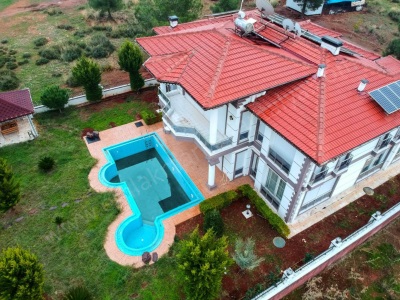 Arsası Havuzlu 7+1 Elektrik Üretimli Otoparklı Geniş Bahçe Alanı Satılık Villa Döşemealtı Yeşilbayır Mah