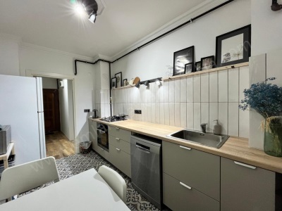 Antalyanın Göbeğinde 2+1 Ayrı Mutfak Asansörlü Eşyalı İçi Yapılı Satılık Daire Kepez Yeni Doğan Mah