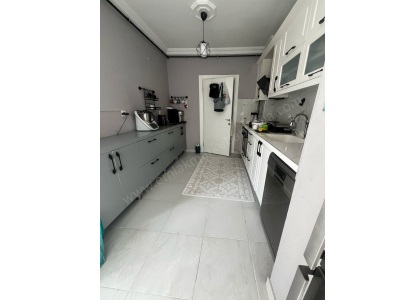 Asat Arkası Tramvaya 5 Dk Çok Geniş Bakımlı Dubleks 5+1 Satılık Daire Kepez Fabrikalar Mah