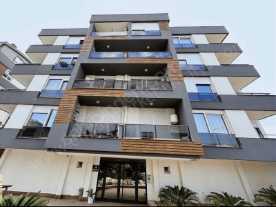 Acil Liman 2+1 Ayrı Mutfaklı Havuzlu K Otoparklı Satılık Daire Konyaaltı Mah