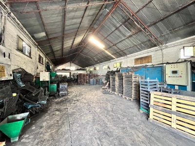 Antalya Da Devren Satılık Depo Kömür İşletmesi 2+1 Muratpaşa Yenigöl Mah