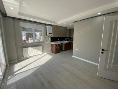 Büyükşehir Belediye Yakını Doğalgazlı Kombili 5+1 Satılık Daire Muratpaşa Yüksekalan Mah