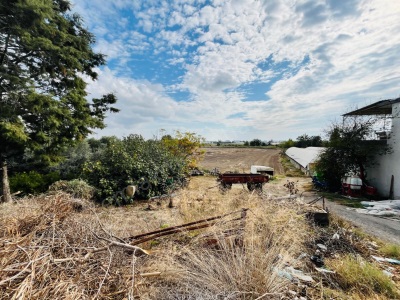 Anayol Üstünde Köyün İçinde Yatırımlık Satılık Tarla Aksu Kemerağzı Mah