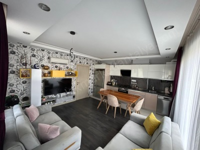 Atatürk Parkına Yürüme Mesafesinde Arakat Asansörlü 2+1 Satılık Daire Muratpaşa Bahçelievler Mah