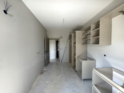 Kızıltoprakta Ebv Banyolu Ayrı Mutfaklı Geniş 2+1 Satılık Daire Muratpaşa Kızıltoprak Mah