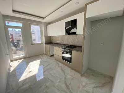 Varsak Karşıyakada Arakat Geniş Şık 2+1Ler Satılık Daire Kepez Karşıyaka Mah