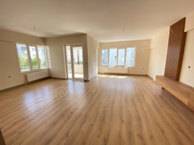 İçi Full Yenilenmiş Çok Geniş Arakat 3+1 Satılık Daire Konyaaltı Liman Mah