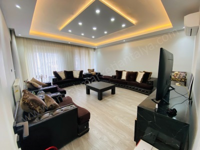 12 Cadde Yakını Çok Geniş Full Bakımlı Şık Dubleks 6+1 Satılık Daire Muratpaşa Meydankavağı Mah