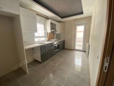 Markantalya Yakını Ebeveyn Banyolu Doğalgazlı Arakat 2+1 Satılık Daire Muratpaşa Yüksekalan Mah