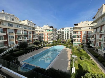 Lüx Rezidansta Havuz Manzaralı Arakat 2+1 Satılık Daire Konyaaltı Liman Mah