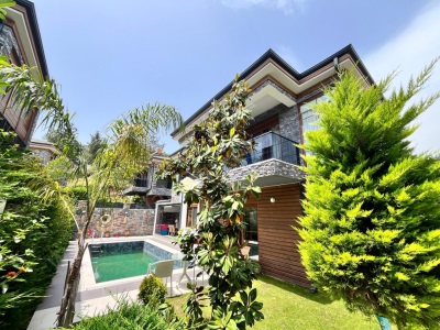 Full Donanımlı Müstakil Kış Yaz Bahçeli Havuzlu 3+1 Lüks Satılık Villa Kemer Çamyuva Mah
