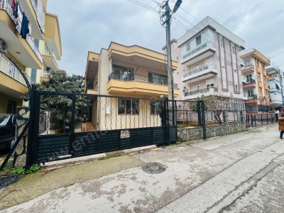 Yeşilyurt Ta Üniversite Yakını Müstakil 4+1 Satılık Villa Kepez Mah