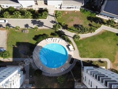 Özel Plajlı Ve Havuzlu Sitede Denize 5 Dk Yürüme Msf 2+1 Eşyalı Satılık Daire Aksu Kemerağzı Mah