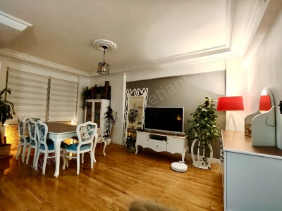 Larada Denize Yürüme Mesafesinde Doğa Manzaralı 3+1 Dubleks Satılık Daire Muratpaşa Güzeloba Mah