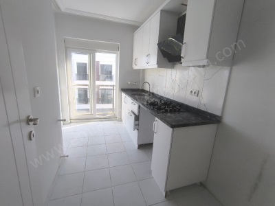 Tramvay Yakını Katta Asansörlü Ayrı Mutfak 2+1 Satılık Daire Kepez Ayanoğlu Mah