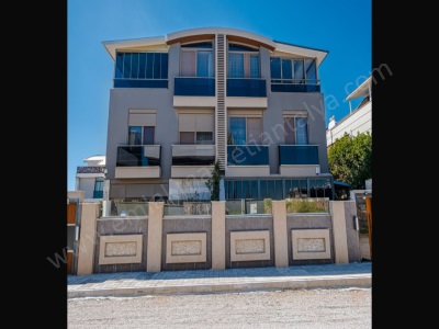 Satılık Villa 5+1 Y Havuzlu Otopark+Şarj Denize 10 Dk Muratpaşa Güzeloba Mah