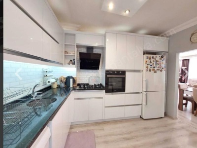 Geniş Bahçe Kullanımlı Lüks 3+1 Satılık Daire Konyaaltı Gürsu Mah