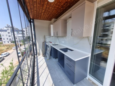 Aktoprak Mahallesinde Güney Cephe Ayrı Mutfaklı Sıfır 2+1 Arakat Satılık Daire Kepez Mah