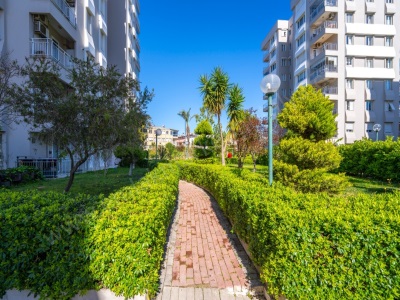 Site İçi Temiz Bakımlı Kapalı Otoparklı Yüzme Havuzlu 1+1 Satılık Daire Muratpaşa Çağlayan Mah