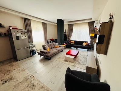 Masal Parkı Yanı Tramvaya Yürüme Mesafesinde Kullanışlı 2+1 Satılık Daire Kepez Demirel Mah