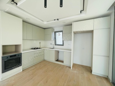 Deniz Manzaralı Akıllı Ev Sistemli Ultra Lüks Ler 2+1 Satılık Daire Muratpaşa Bahçelievler Mah